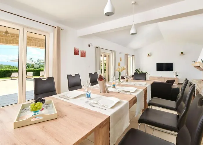 Melli By Gæstehus Vižinada